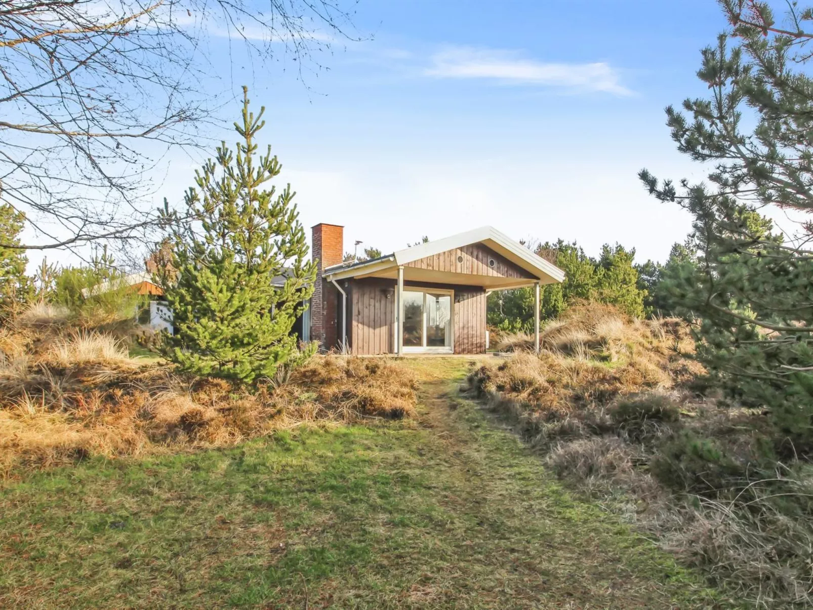"Jakko" - 2.6km from the sea-Inside