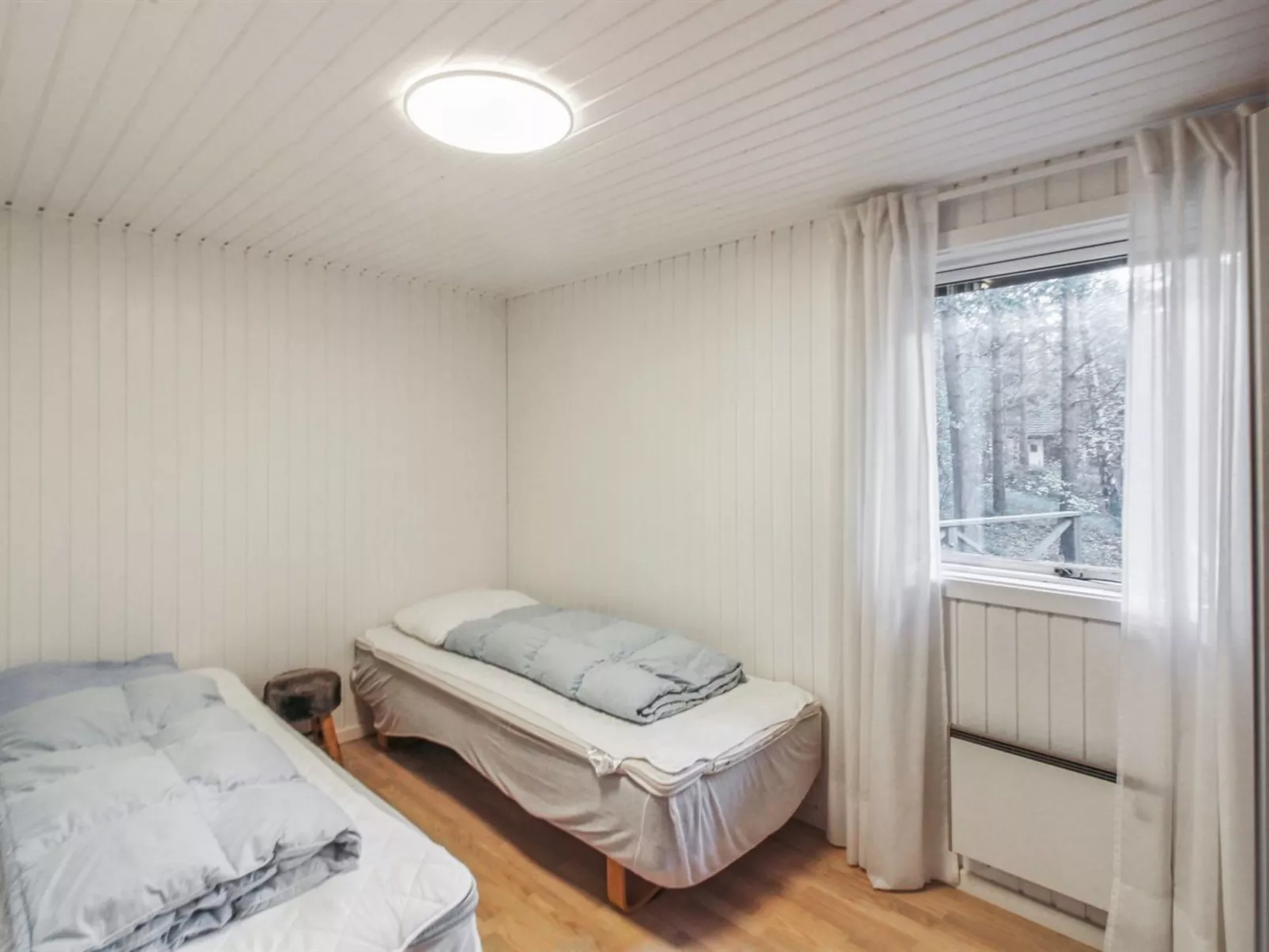 "Clementine" - 1.2km from the sea-Inside
