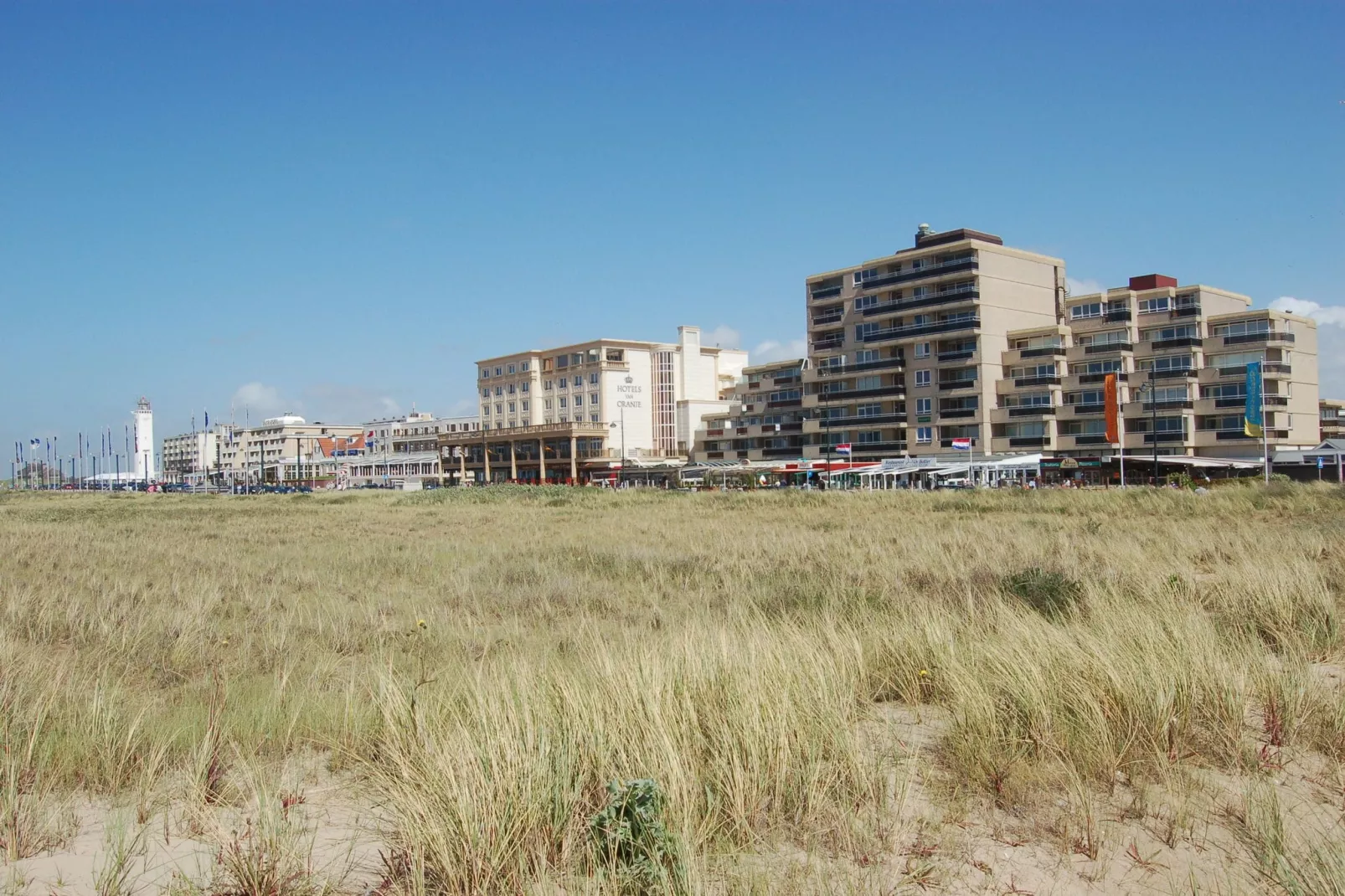 Zeearend Boulevard-Exterior summer