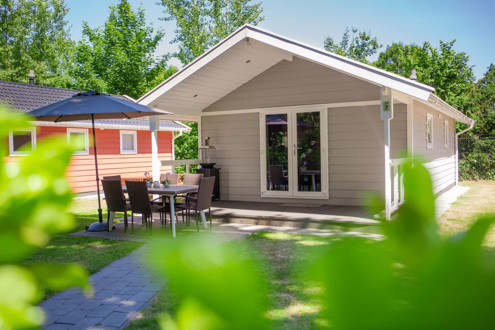 Vakantiepark Latour 1-Exterior summer