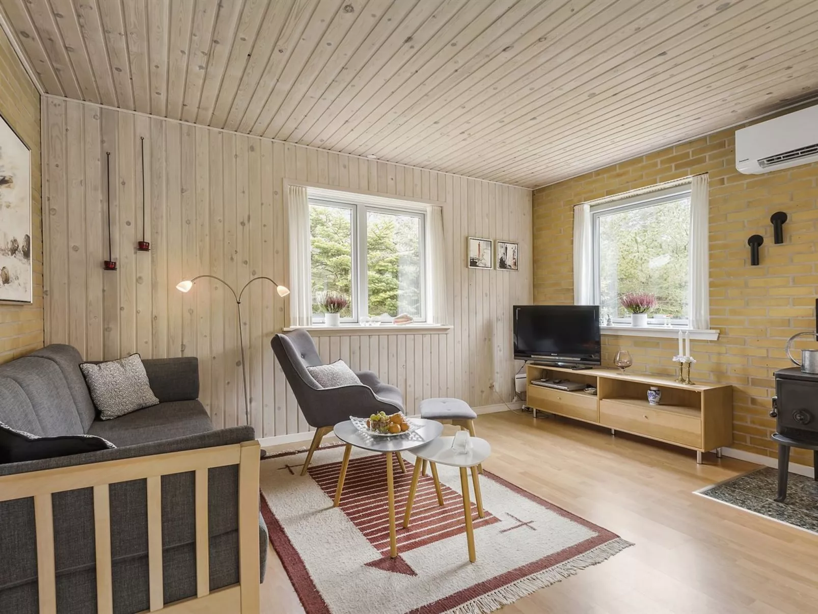 "Gisa" - 400m from the sea-Inside