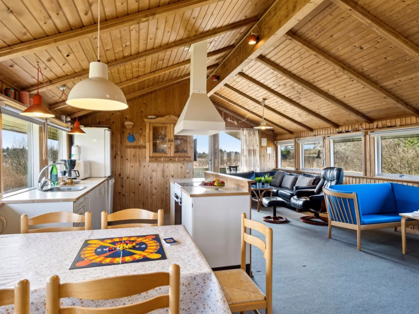 "Hunlef" - 1.7km from the sea-Drinnen