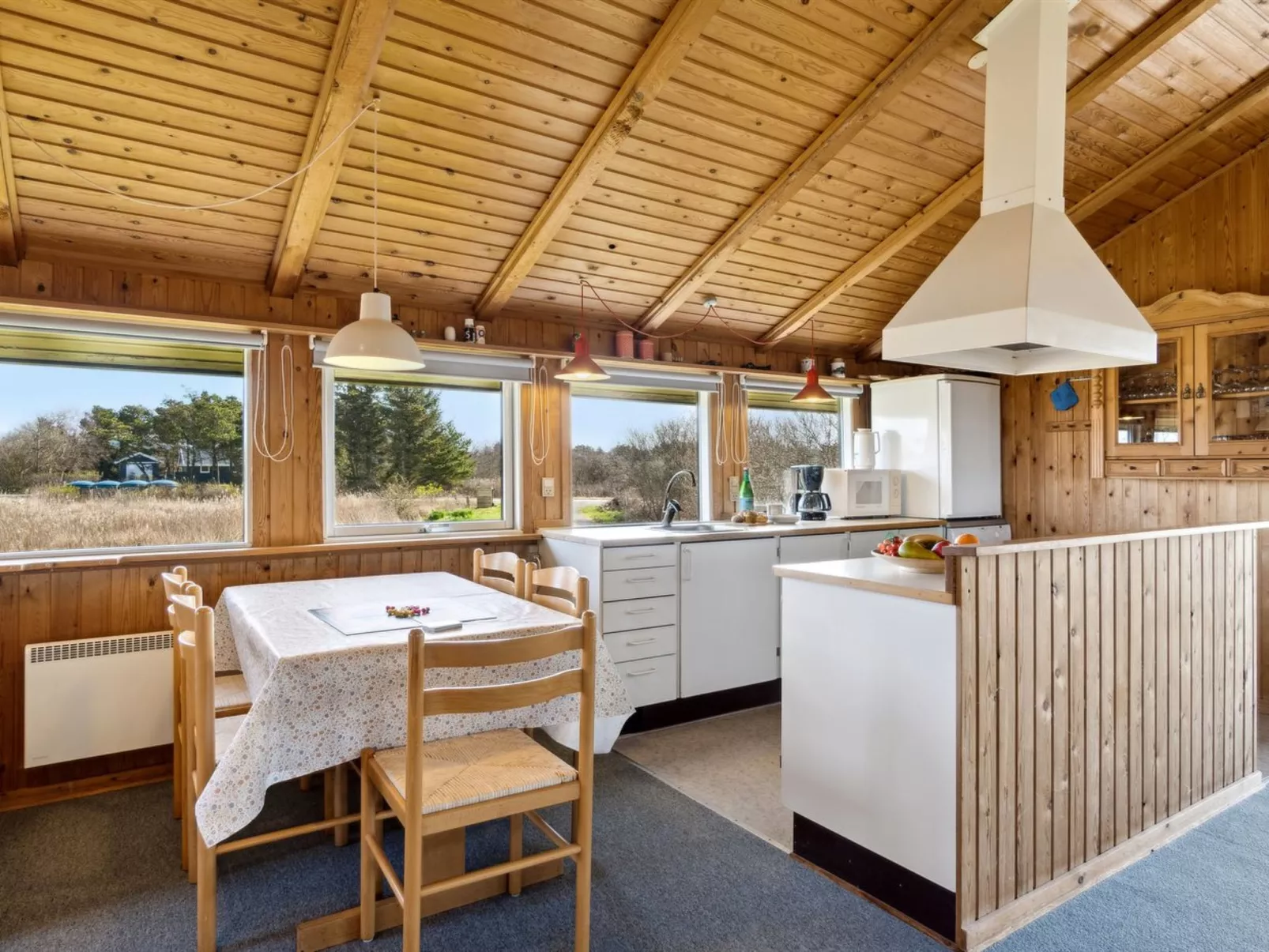 "Hunlef" - 1.7km from the sea-Drinnen
