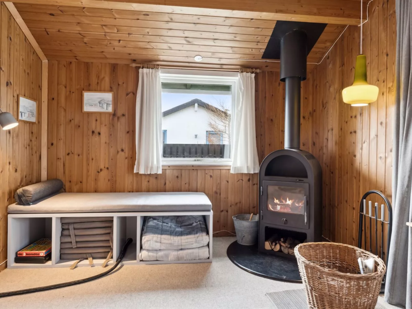 "Jukka" - 2km from the sea-Inside