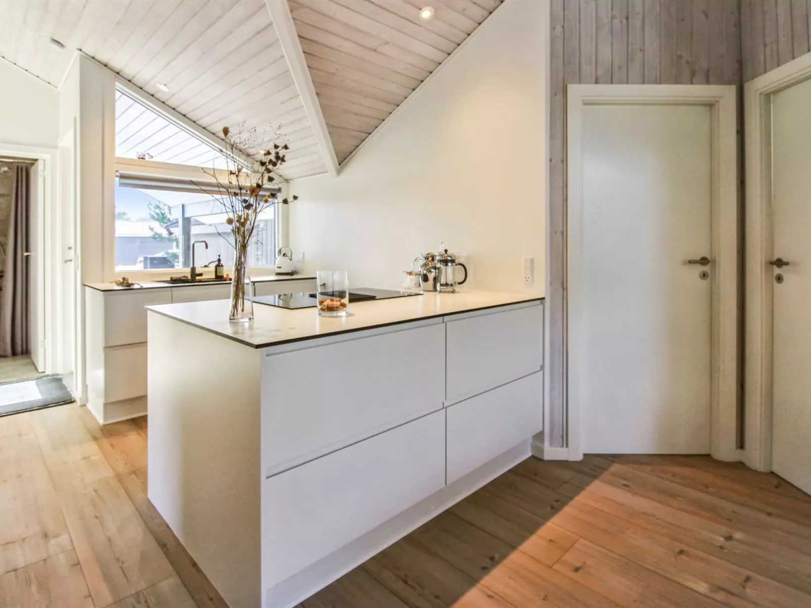 "Ubbe" - 800m from the sea-Inside