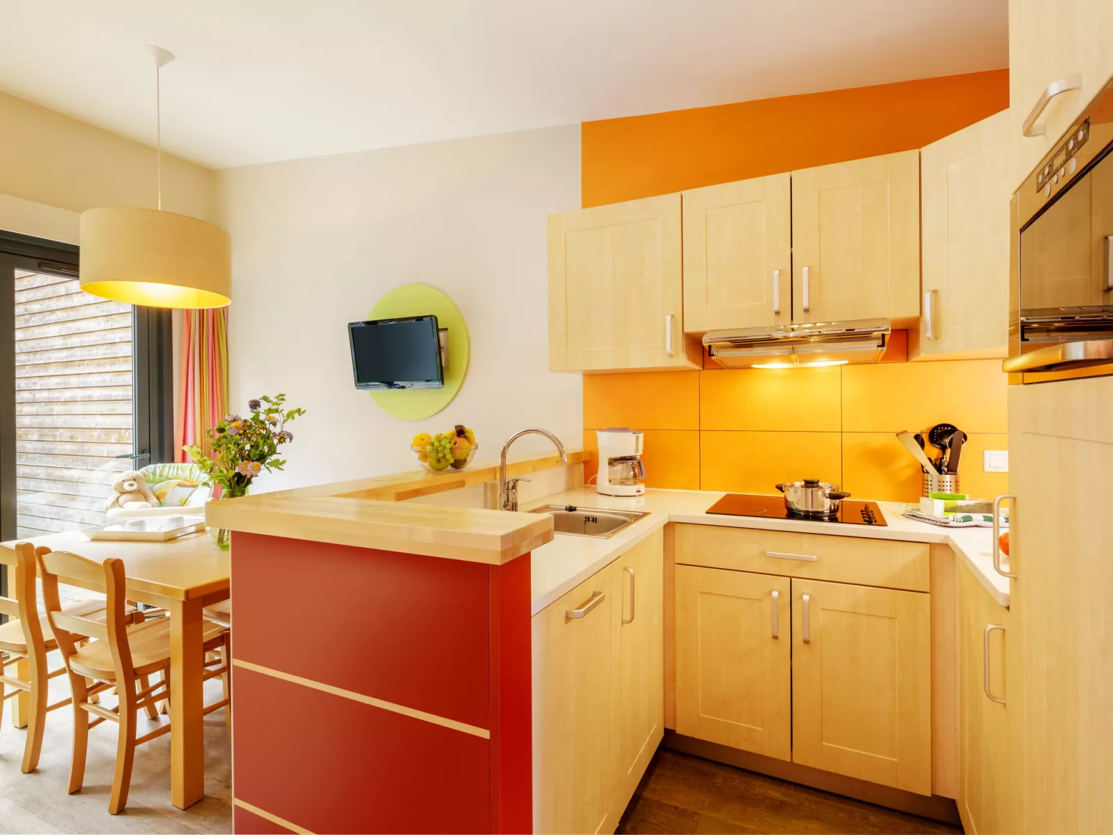 Cottage Comfort-Inside
