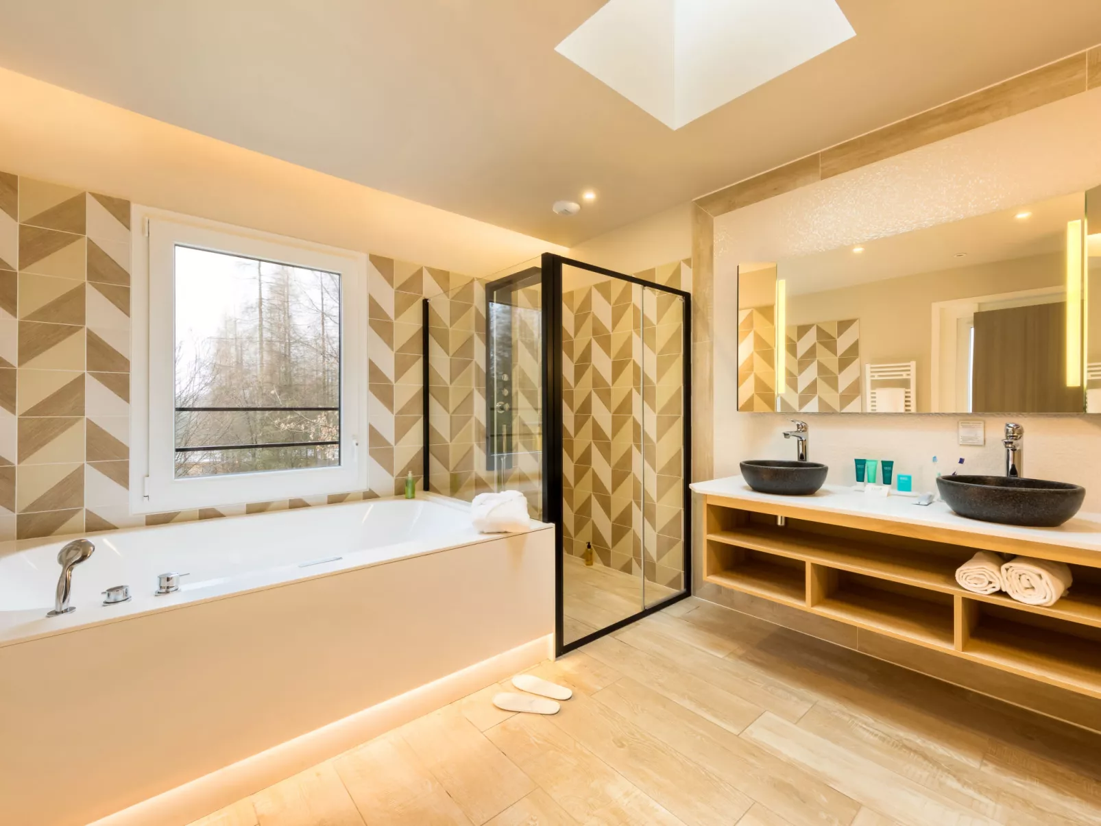 Cottage Exclusive-Inside