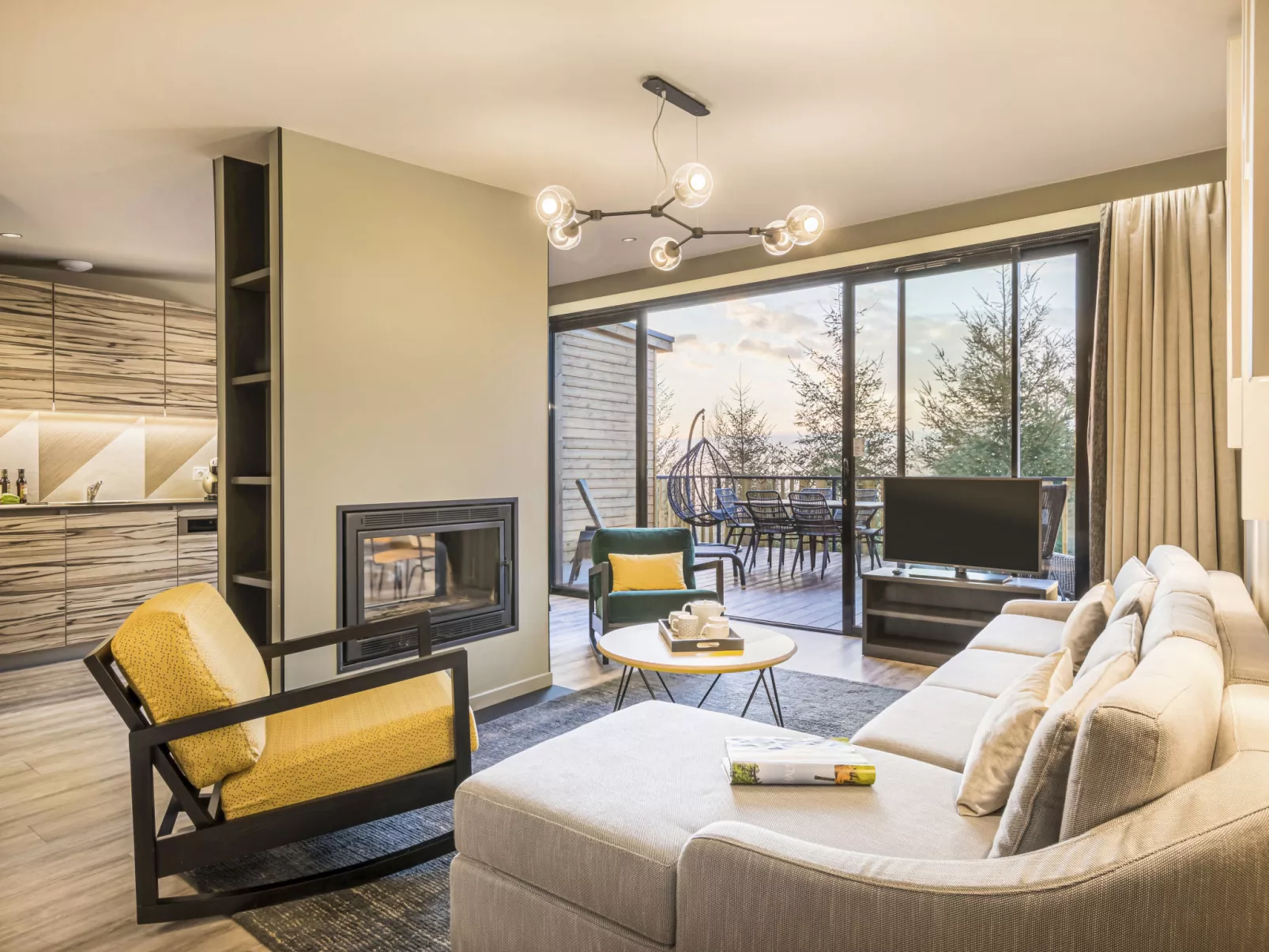 Cottage Exclusive-Inside