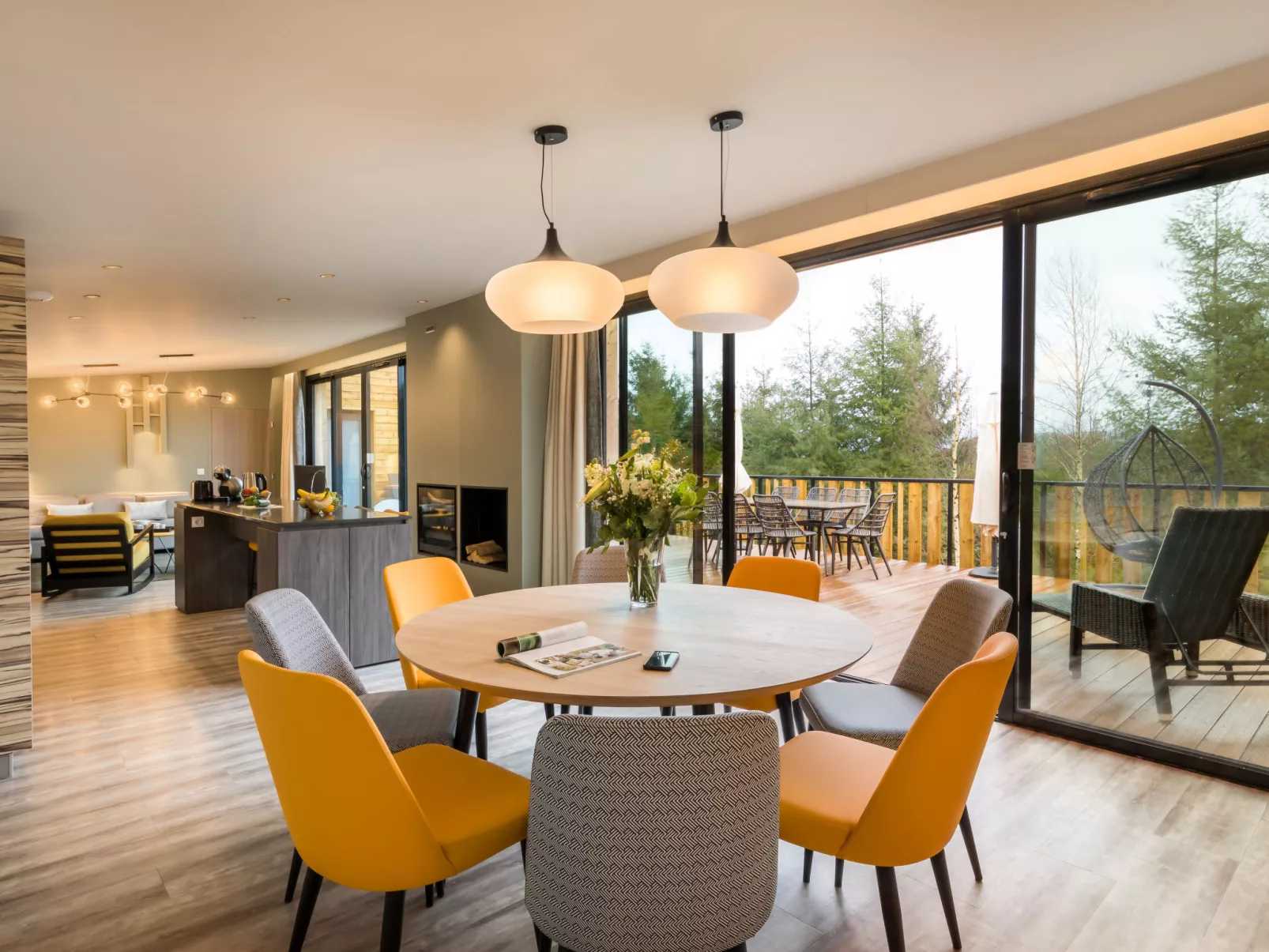 Cottage Exclusive-Inside