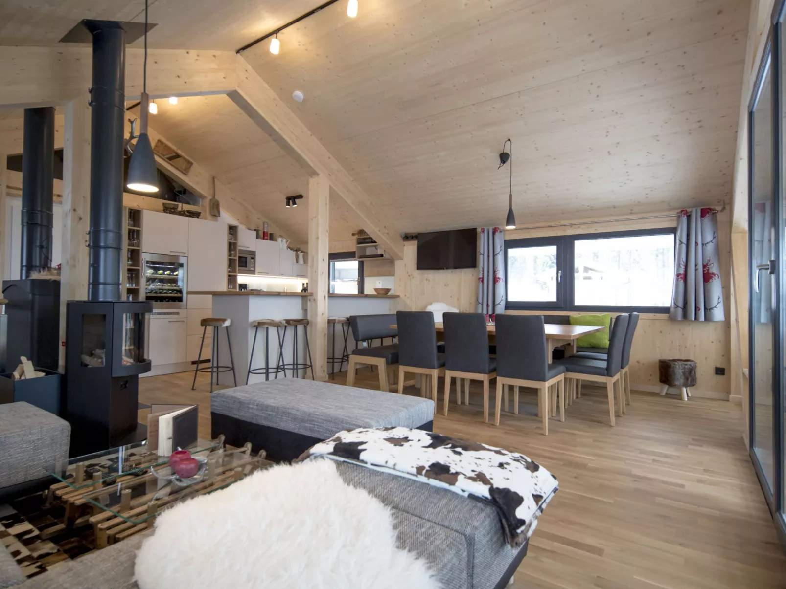 Superior #13 Sauna&Sprudelwanne innen-Inside