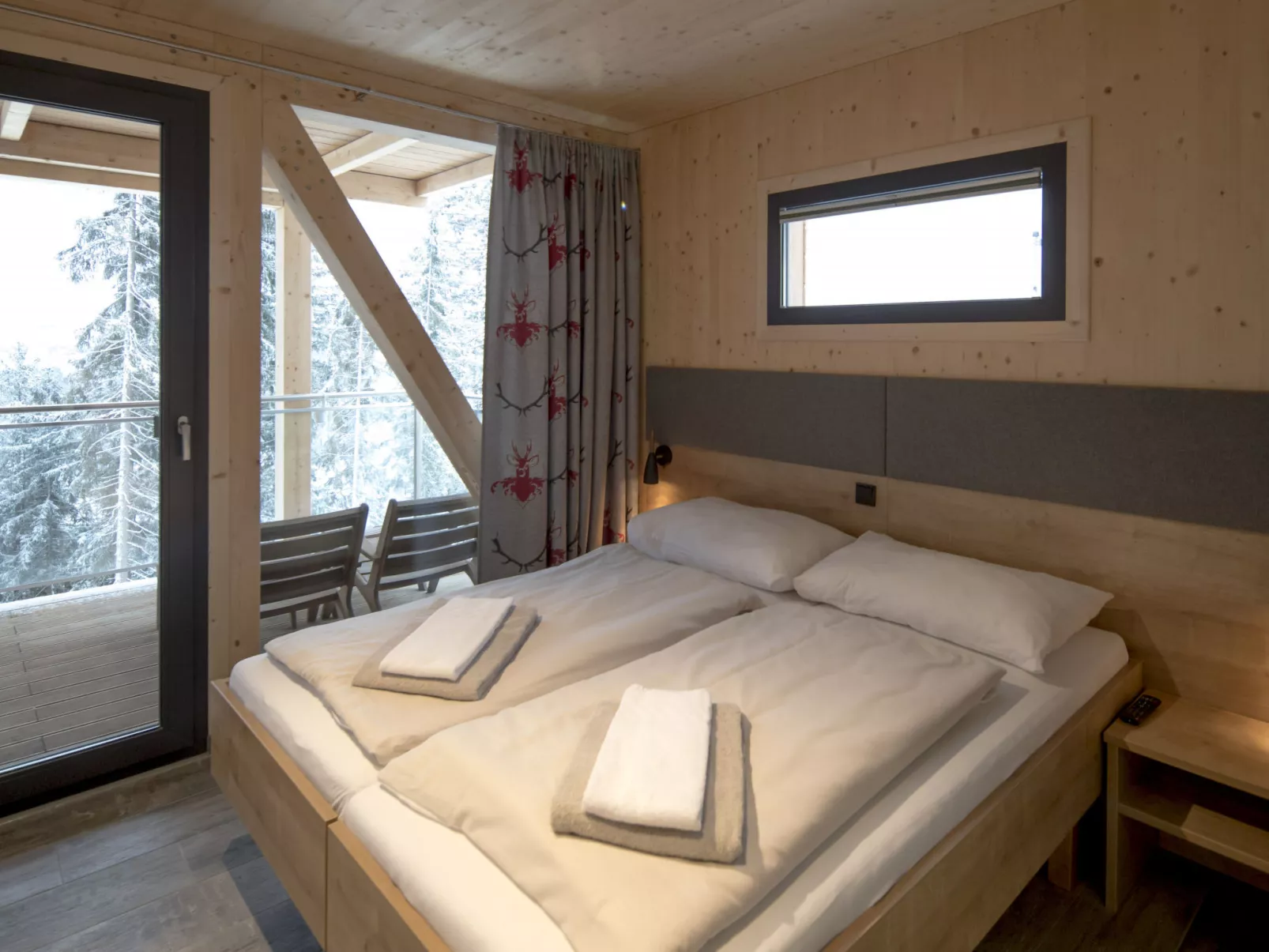 Superior #10 Sauna u.Sprudelwanne innen-Drinnen