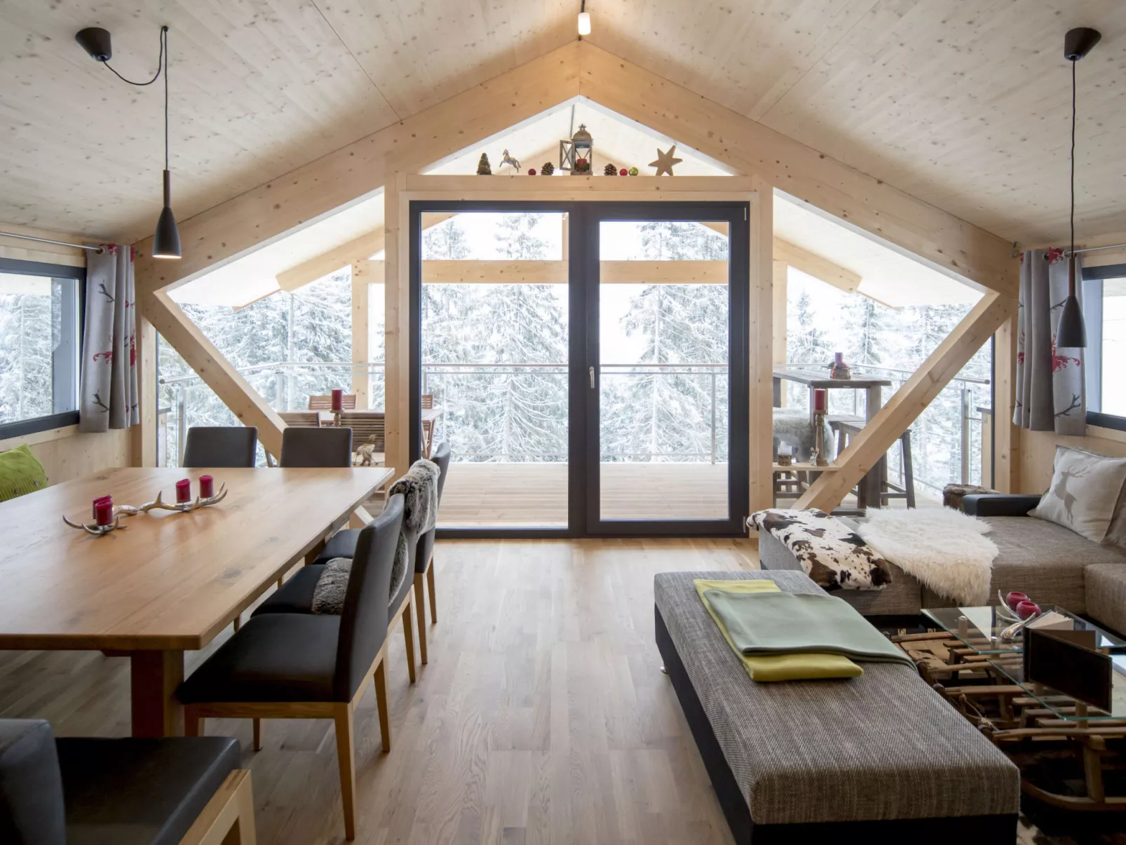 Superior #10 Sauna u.Sprudelwanne innen-Drinnen
