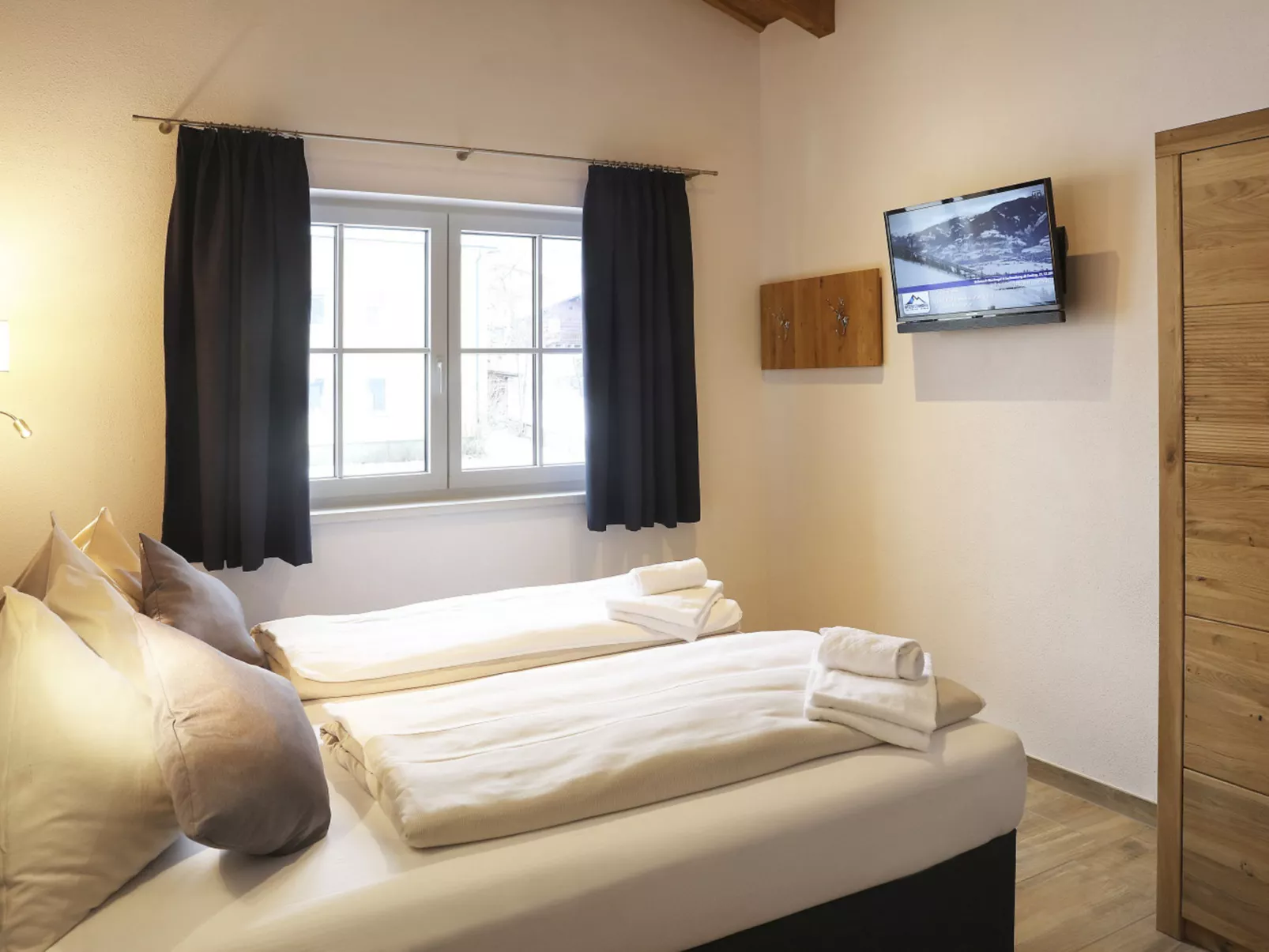 Premium # 324 für bis zu 8 Personen-Inside