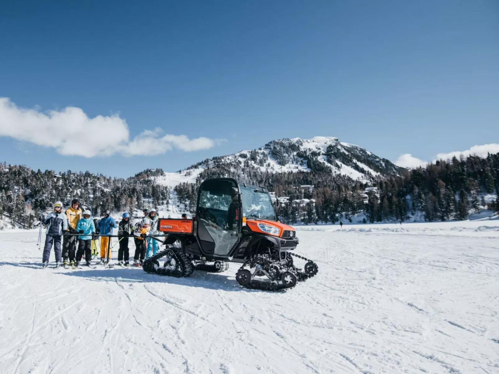 Superior Chalet mit Sprudelpool innen-Area