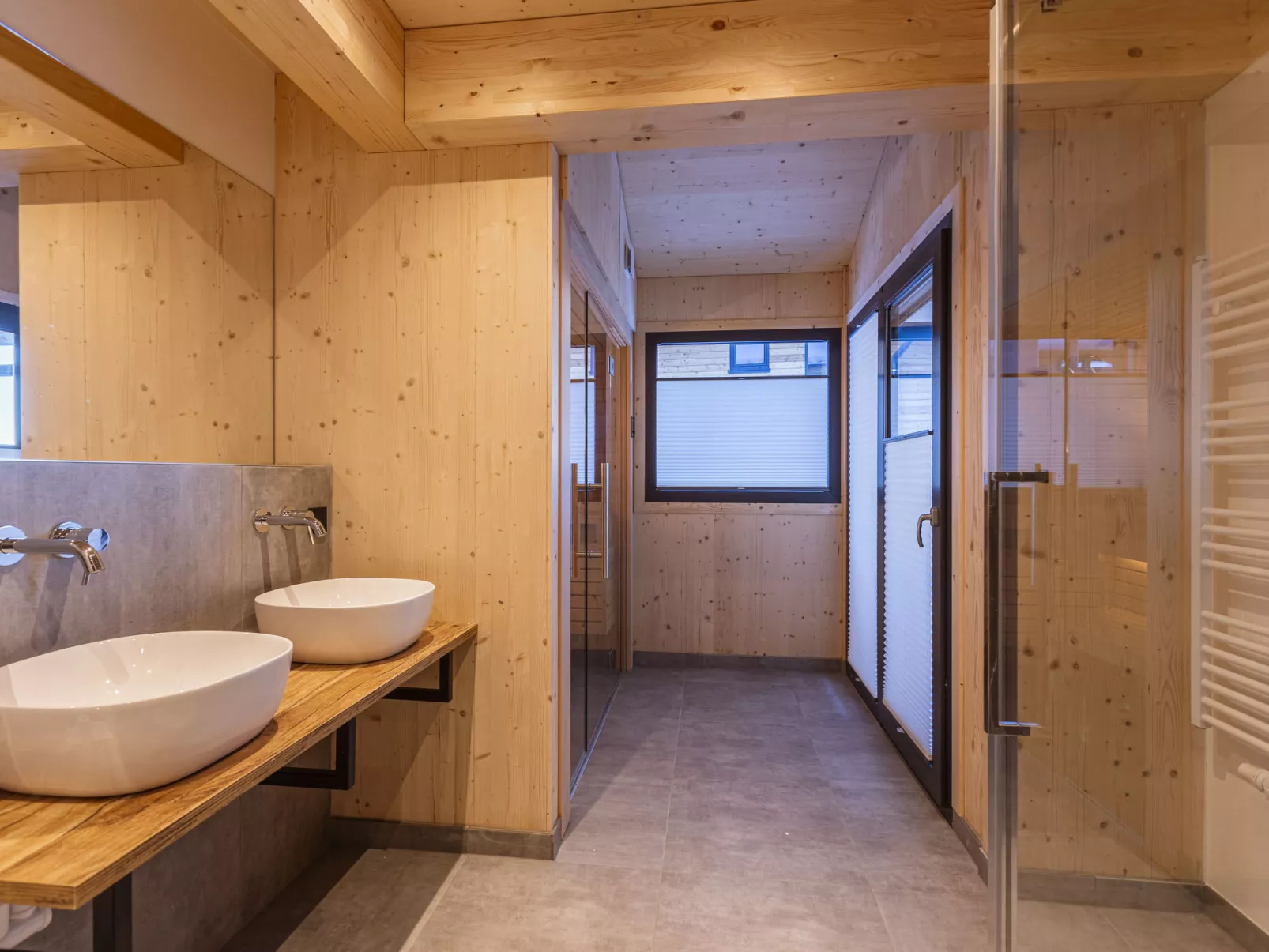 Superior # 6 mit Sauna & Hot Tub-Inside