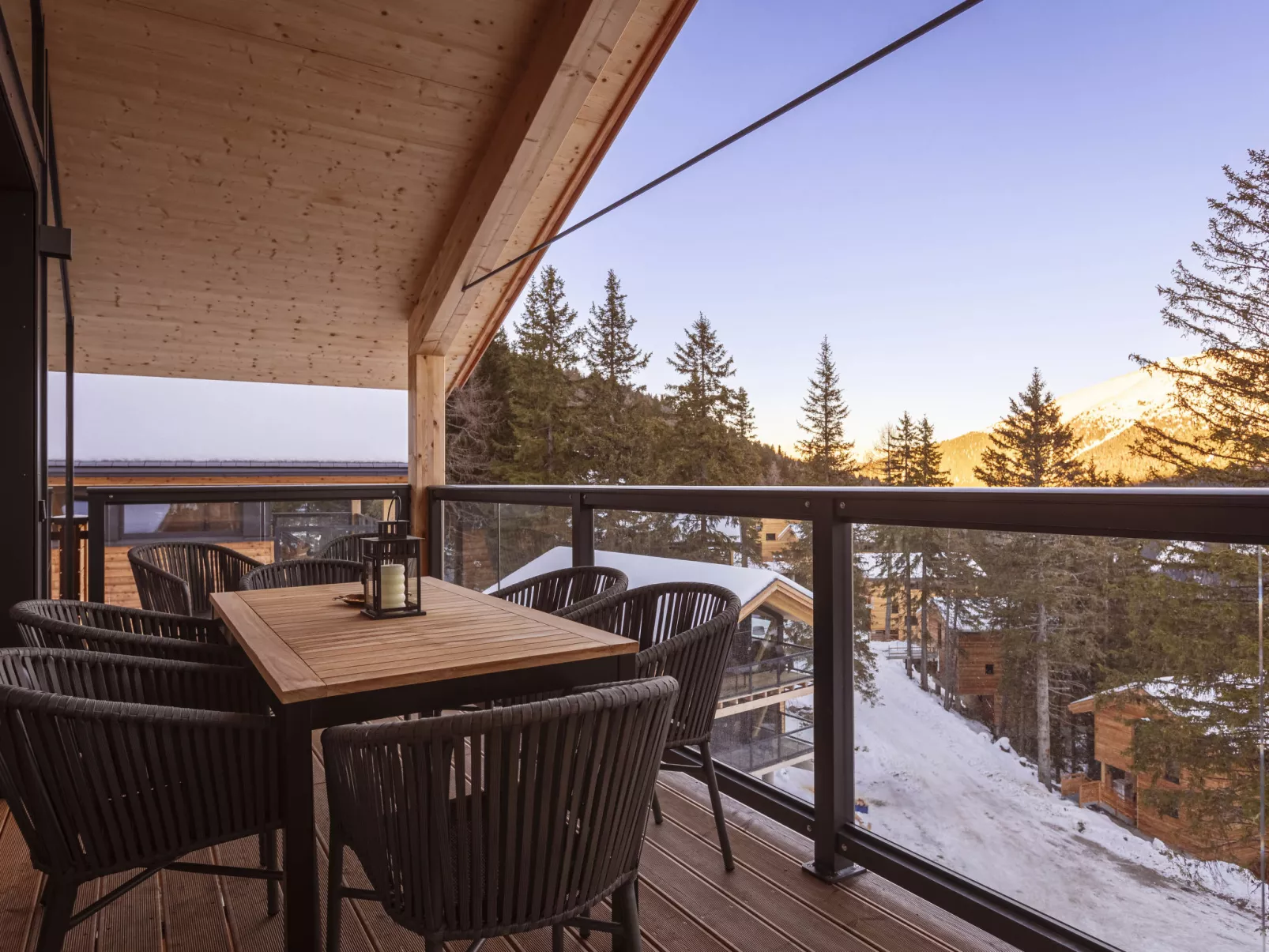 Superior # 6 mit Sauna & Hot Tub-Outside