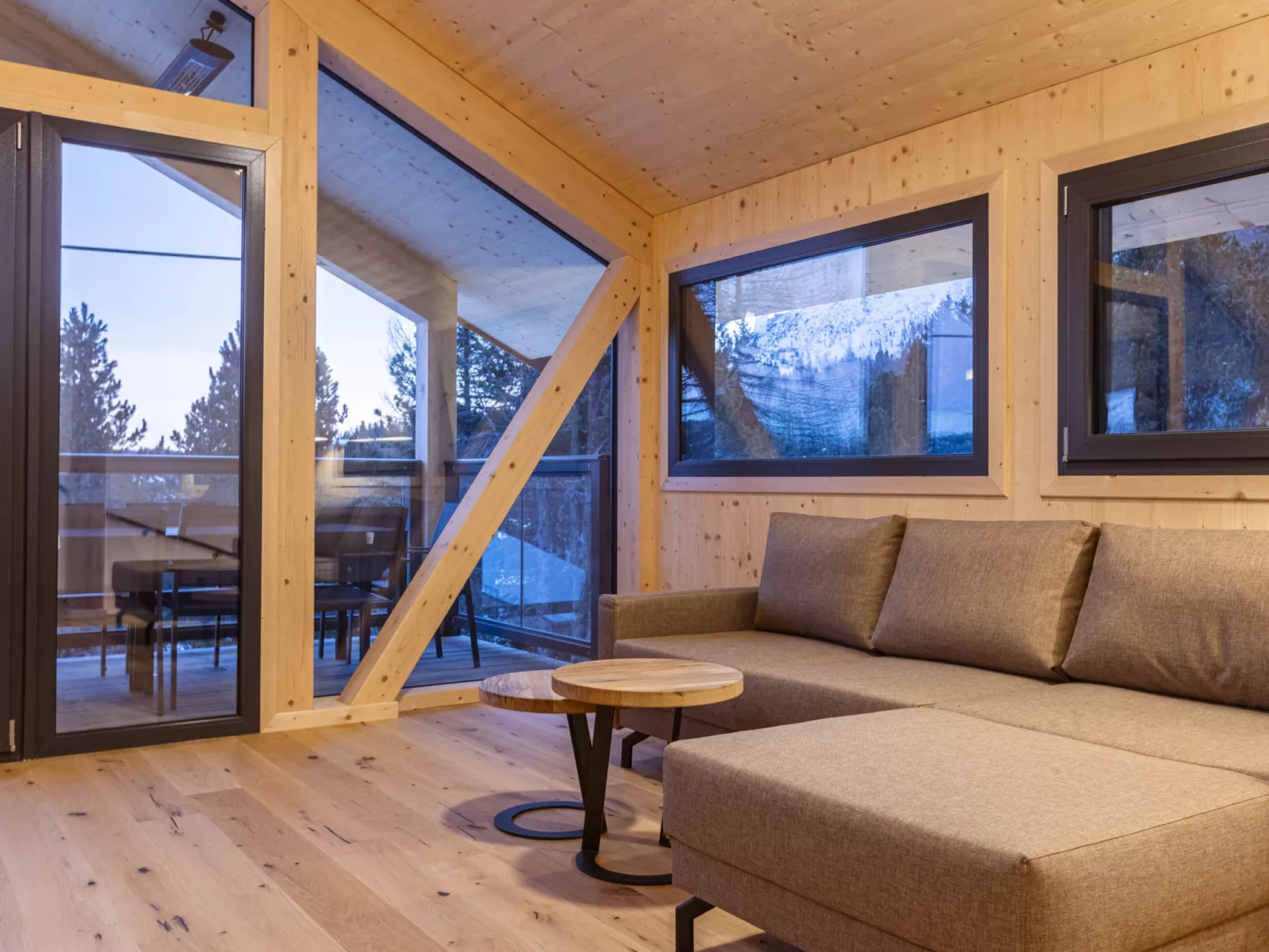 Superior # 42a mit Sauna & Hot Tub-Inside