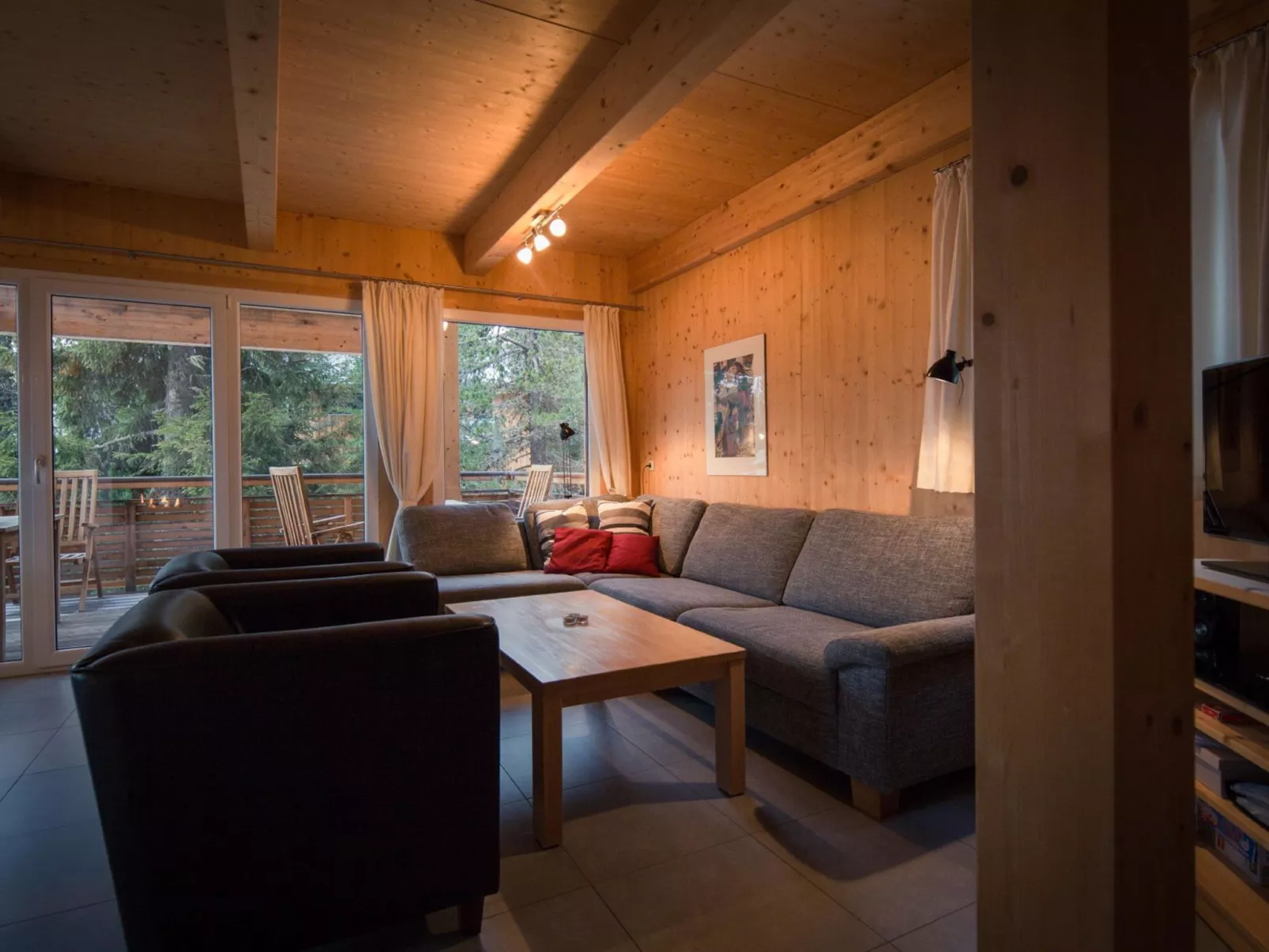 #33 mit IR-Sauna und Sprudelbad innen-Inside