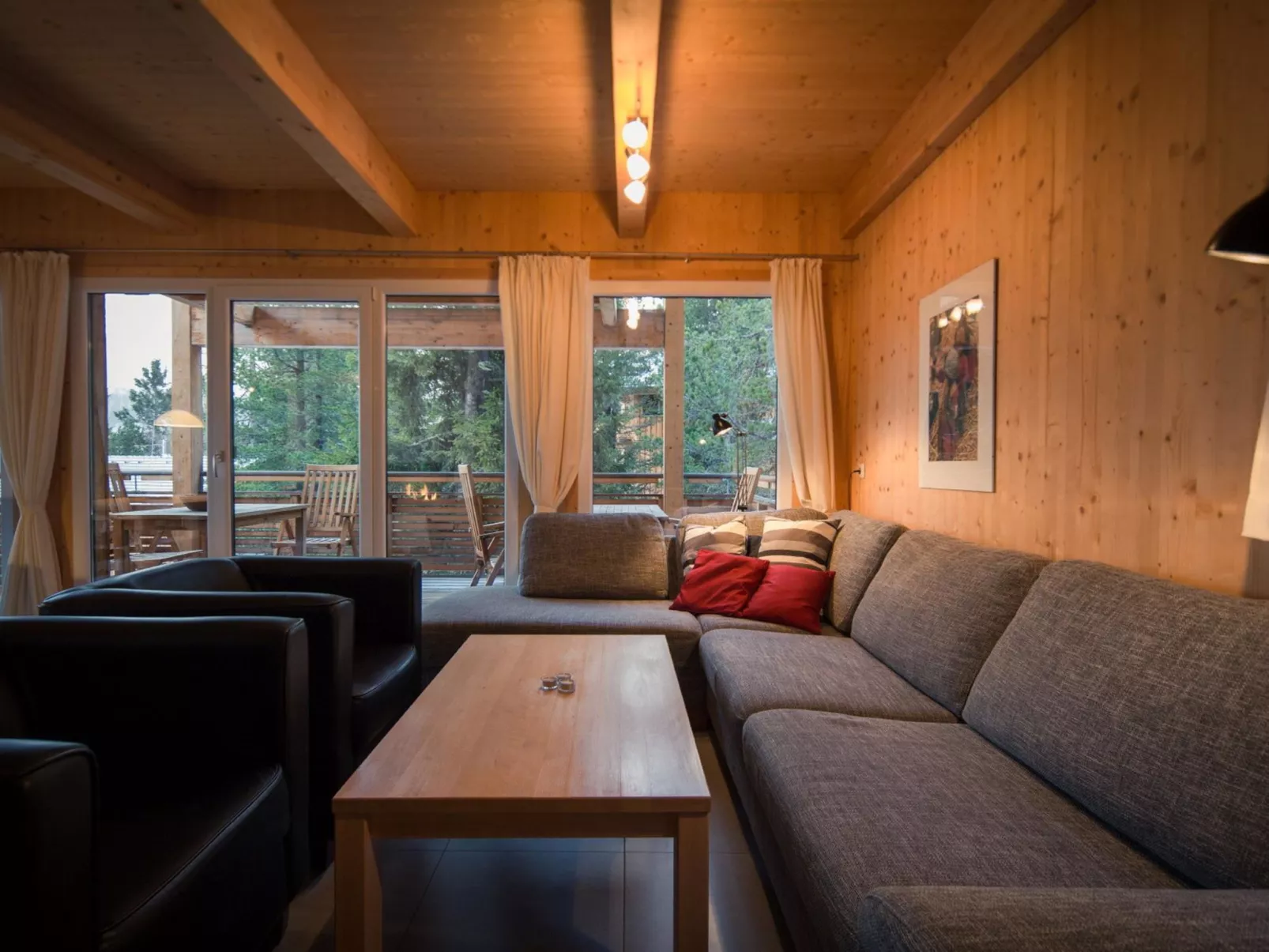#33 mit IR-Sauna und Sprudelbad innen-Inside