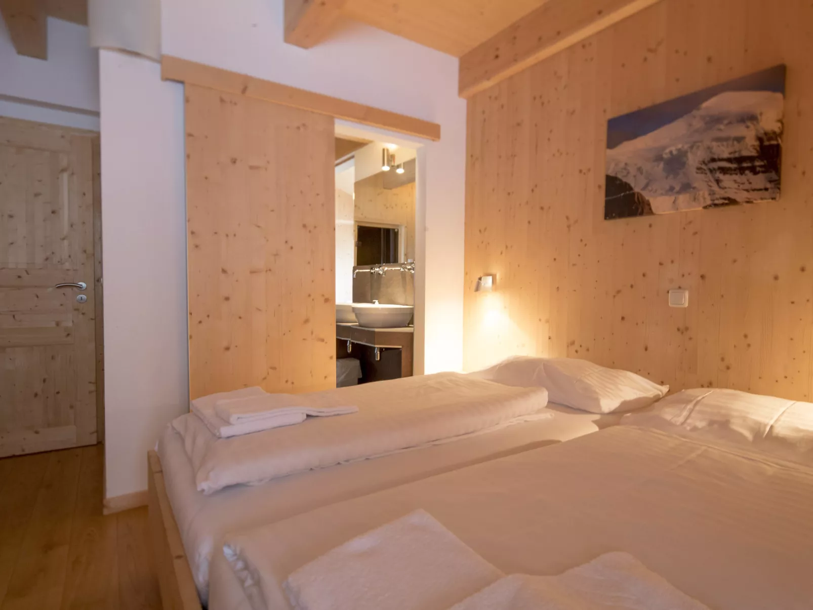 #14 mit Sauna und Sprudelbad Innen-Inside