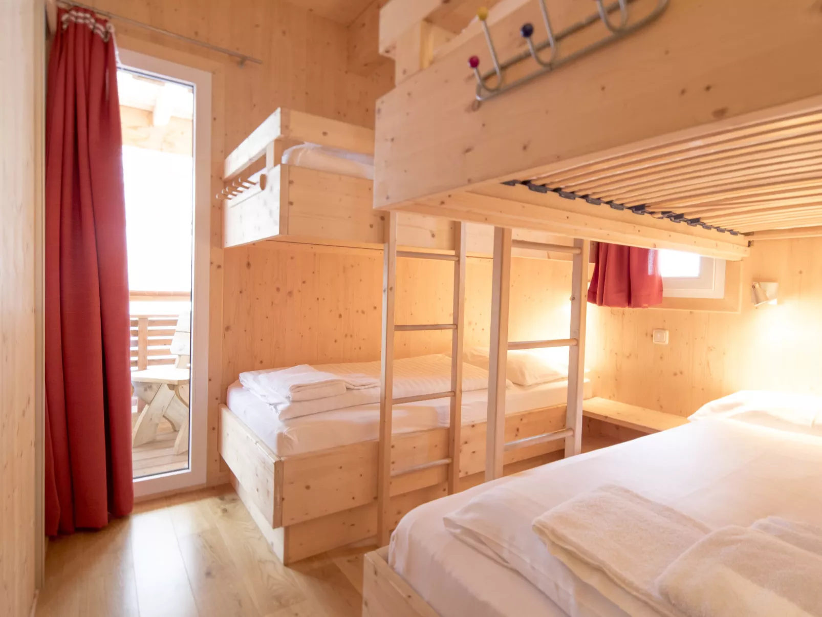 #14 mit Sauna und Sprudelbad Innen-Inside