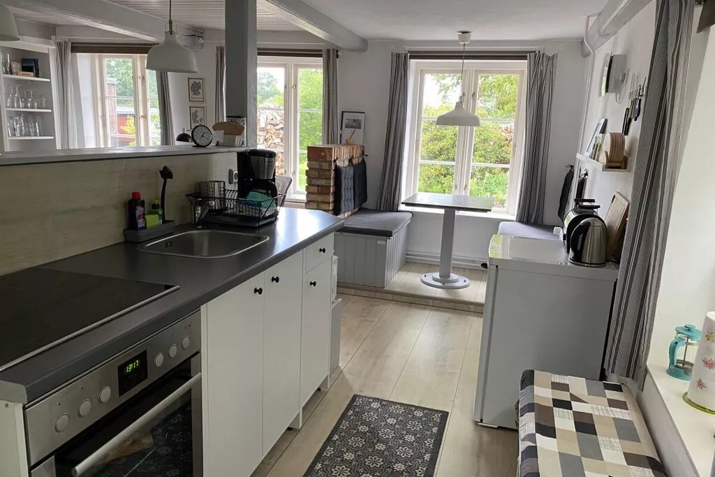 136338-Kitchen