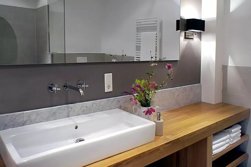 54435-Bathroom