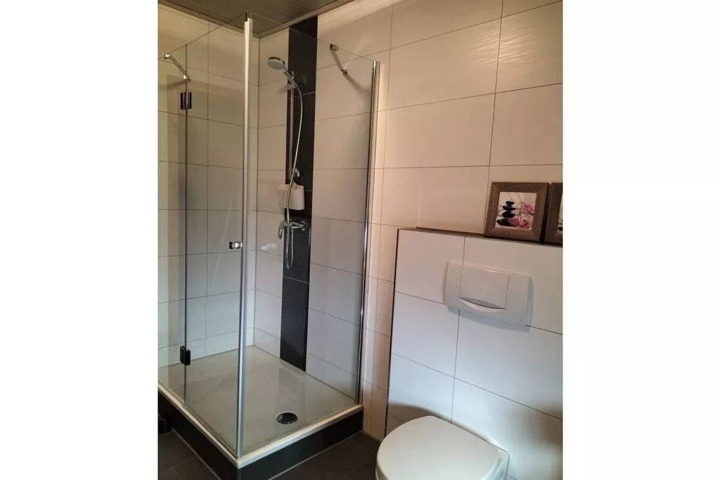77244-Bathroom