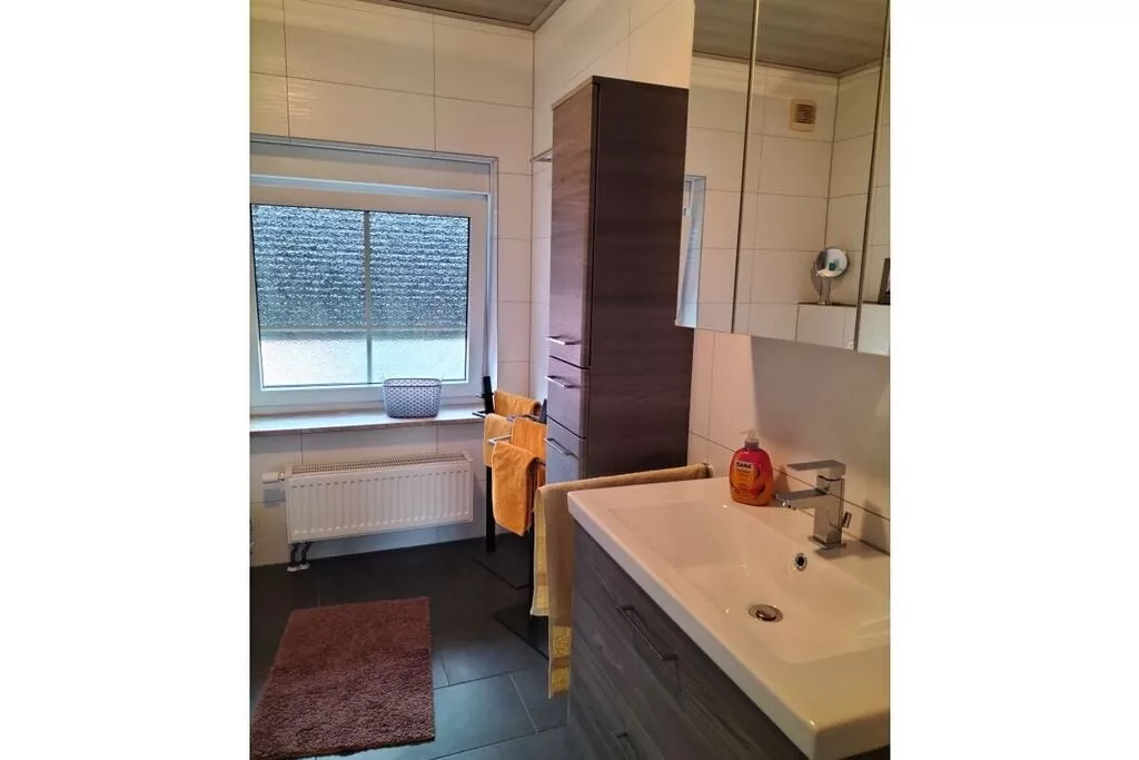 77244-Bathroom