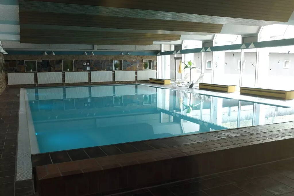 84015-Pool