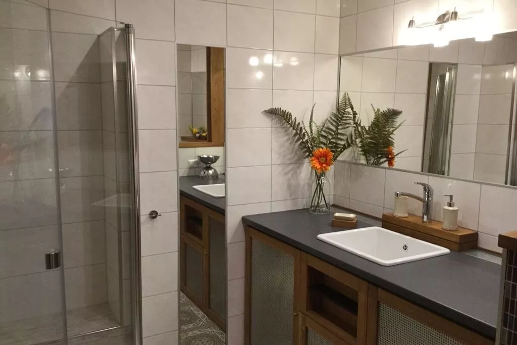 112046-Bathroom