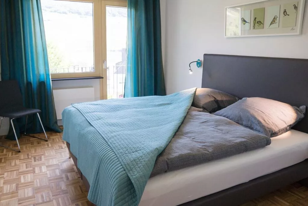 116228-Bedroom