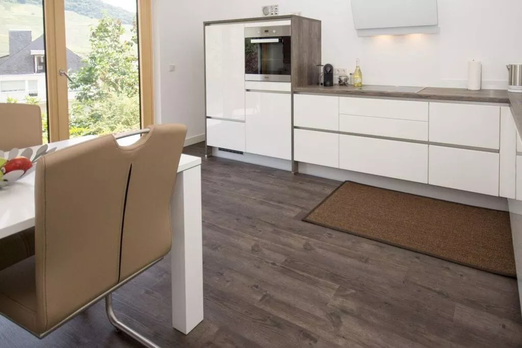 116667-Kitchen