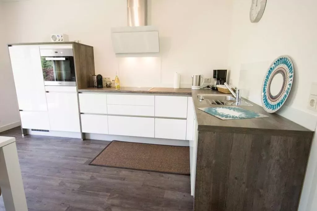 116667-Kitchen