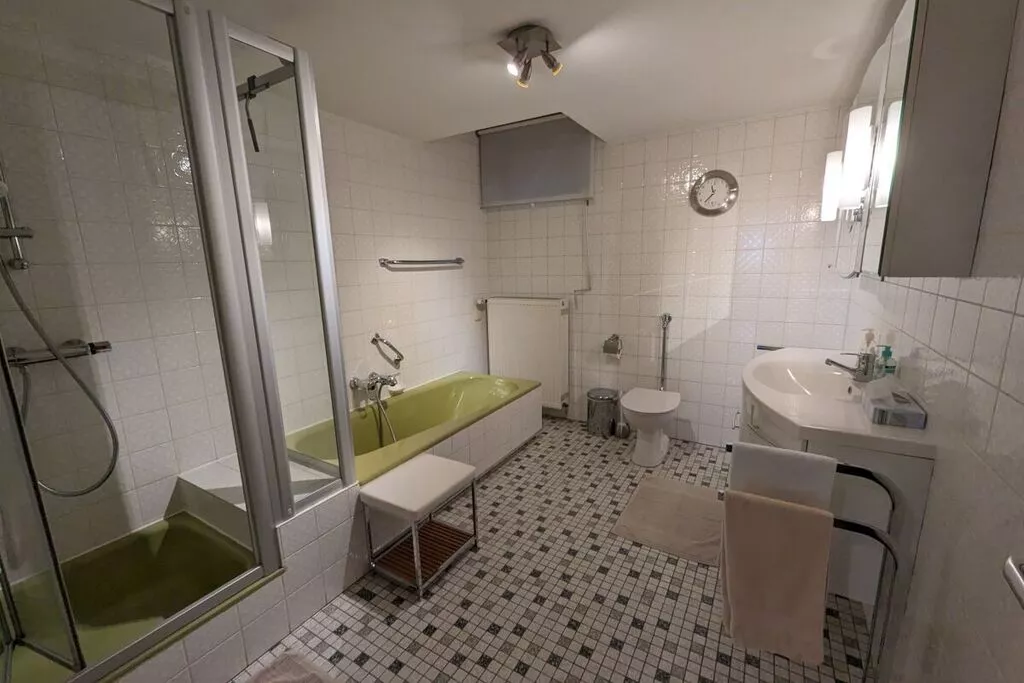 87076-Badezimmer