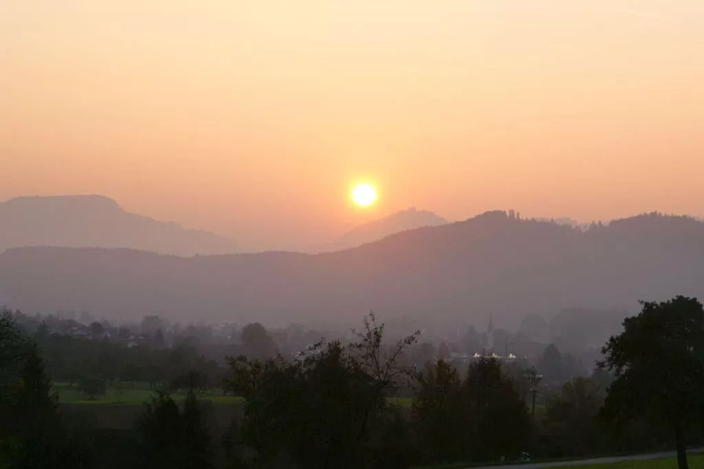 68611-View