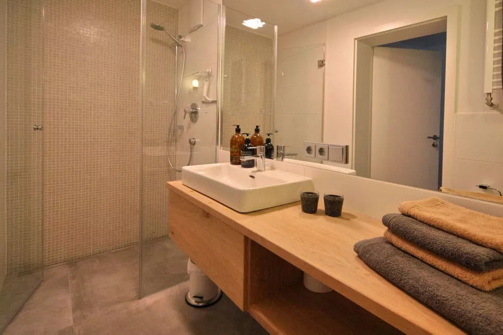 127609-Bathroom