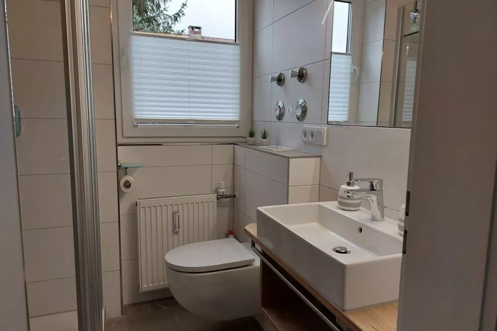 61080-Badezimmer