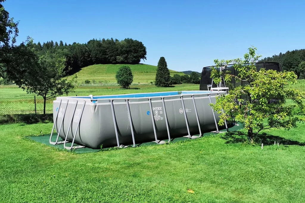 81399-Pool