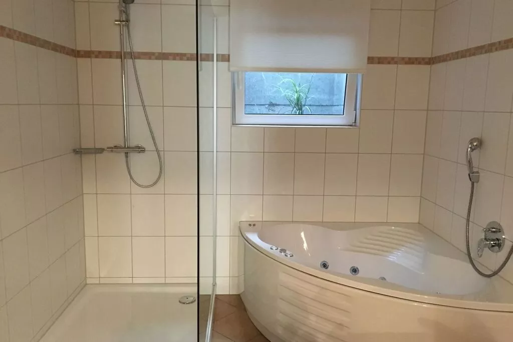 135887-Badezimmer