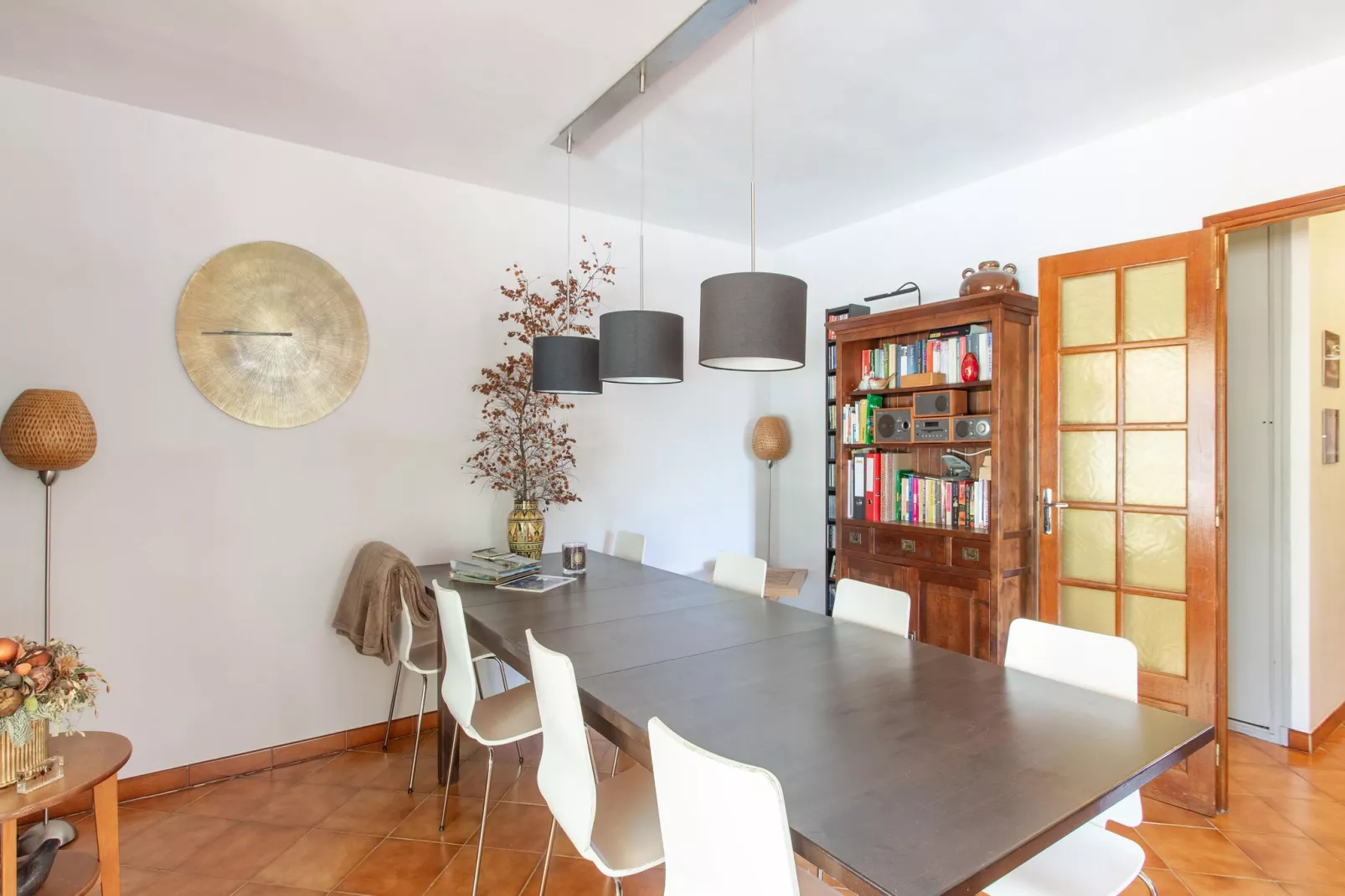 Les Roses-Dining room