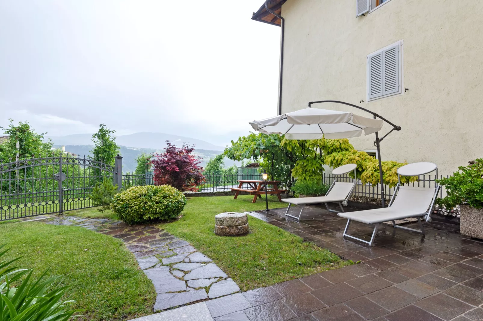 Golden Delicious-Garten Sommer