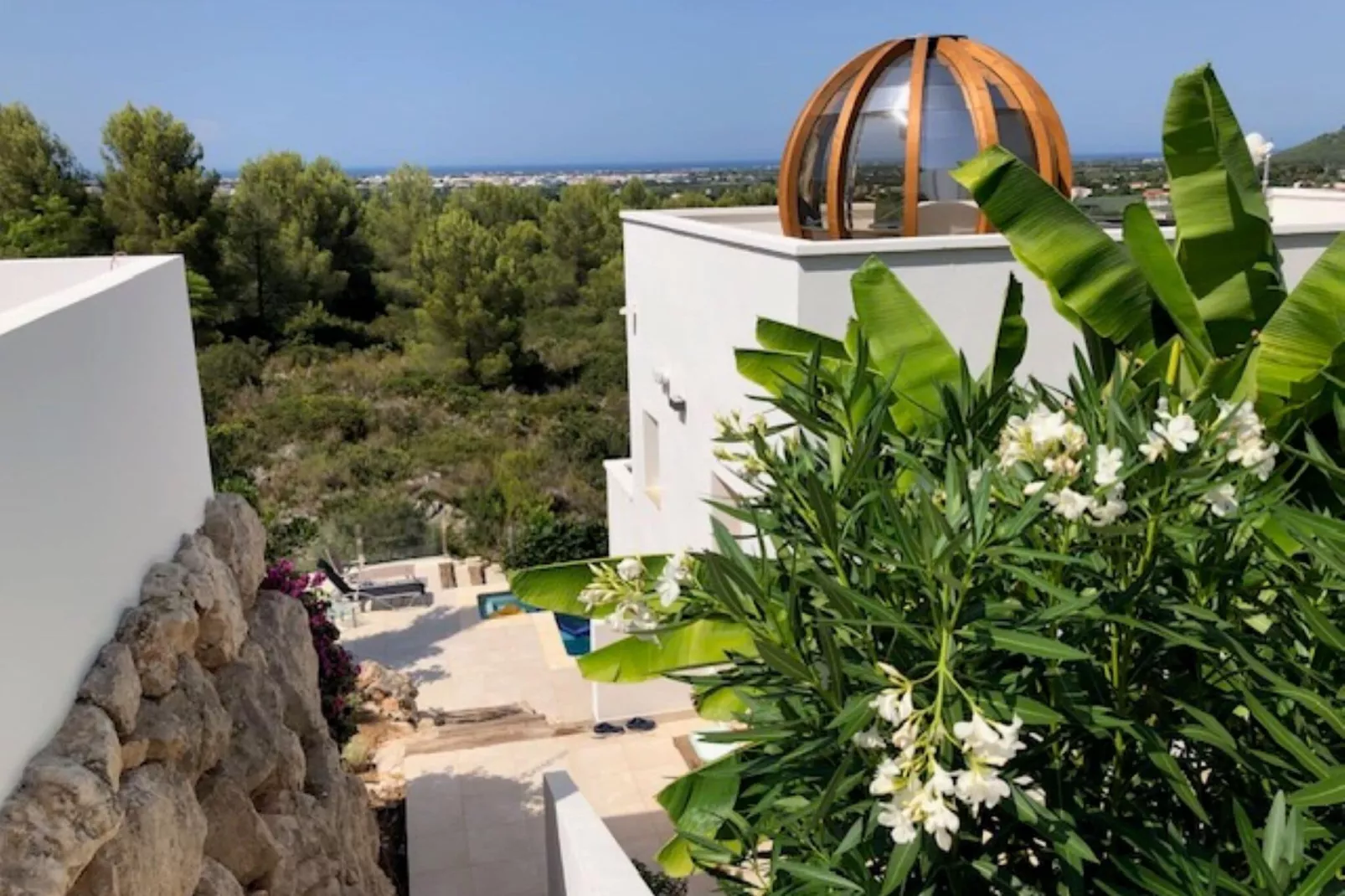 Alegria View-Gardens summer