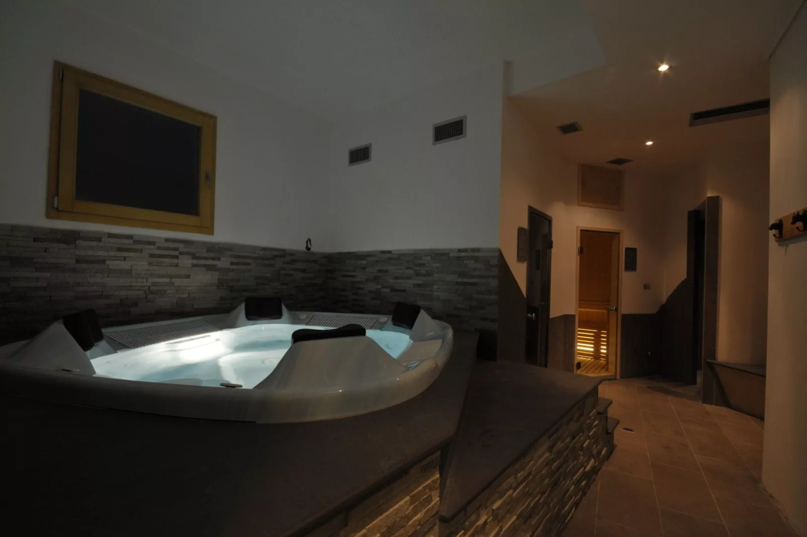 Fior di melo-Facilities