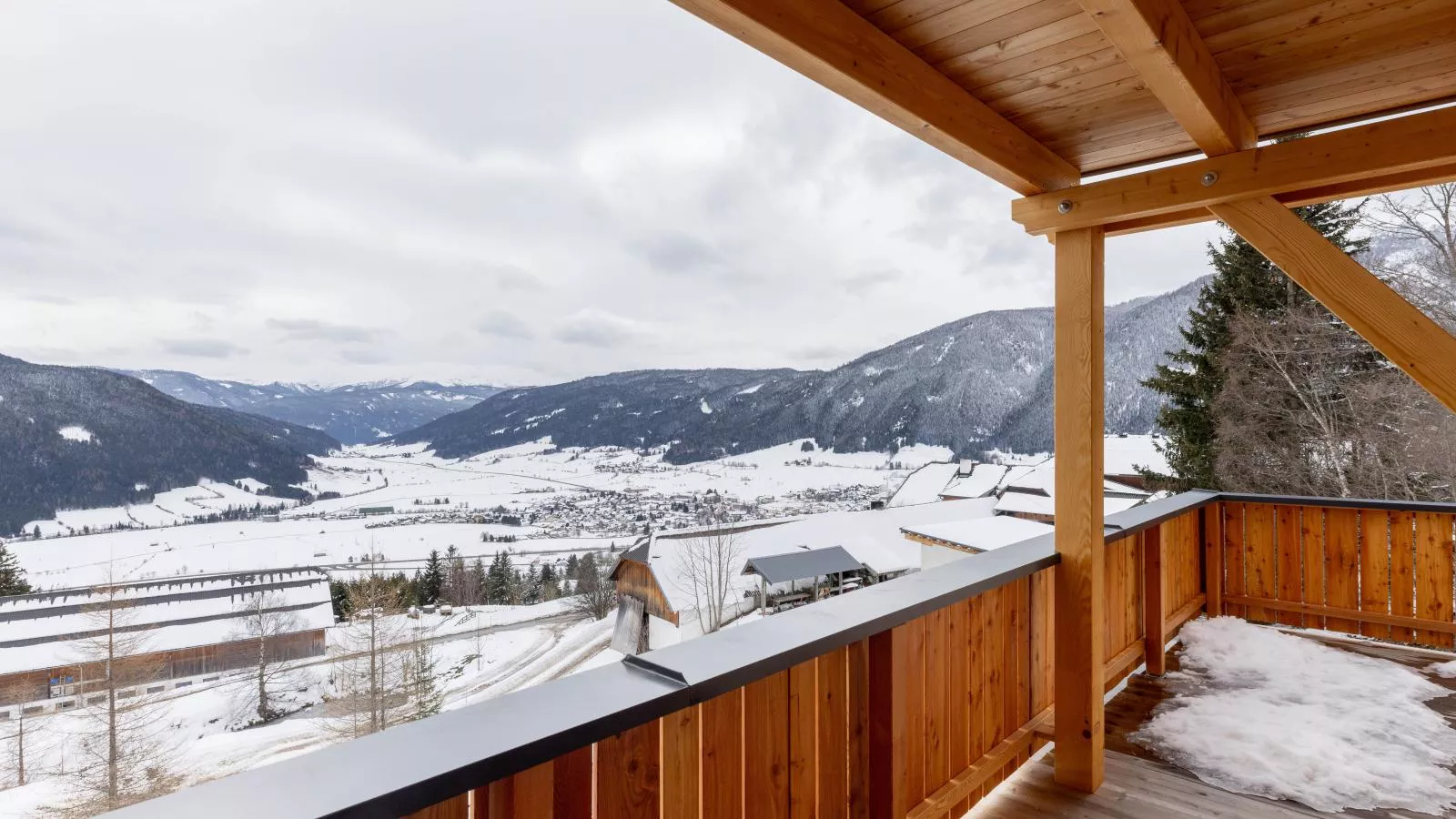 Lärchenhof Top 202-View winter