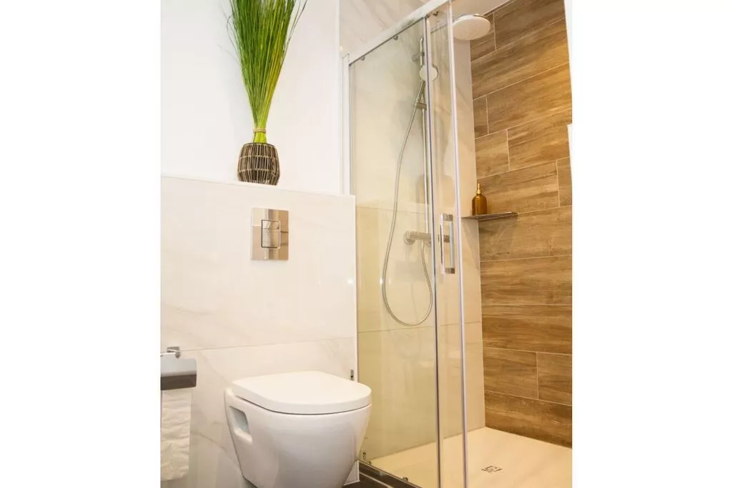 144160-Bathroom
