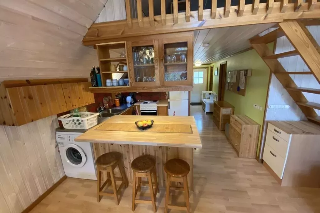 135295-Kitchen