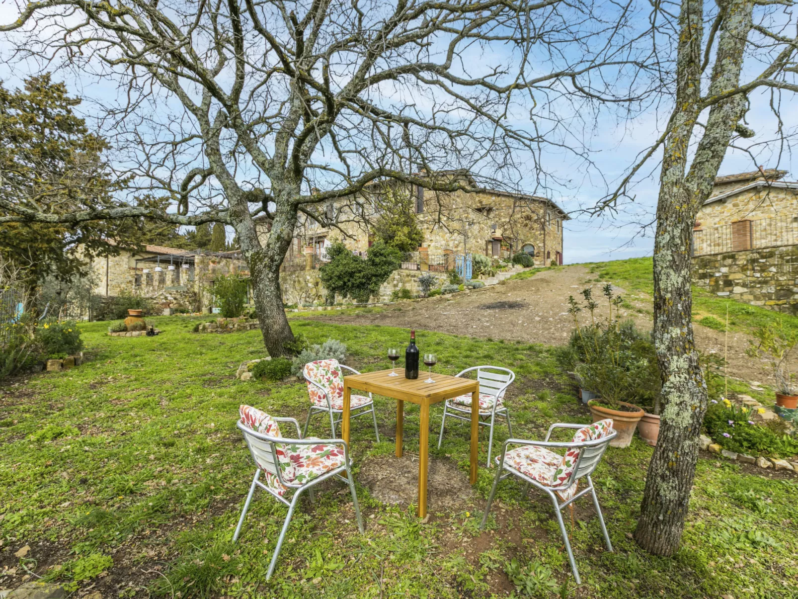 Agriturismo Le Rondini-Outside
