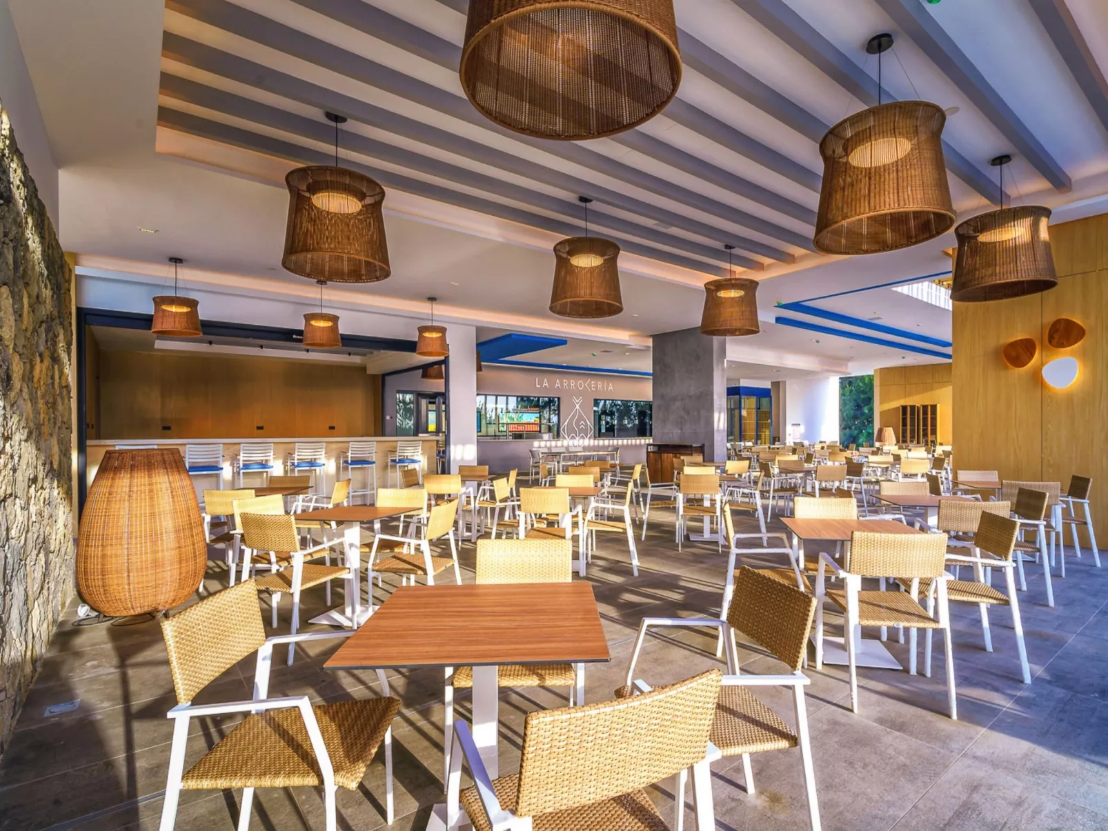 Ocean Front-Cordial Santa Águeda-Inside