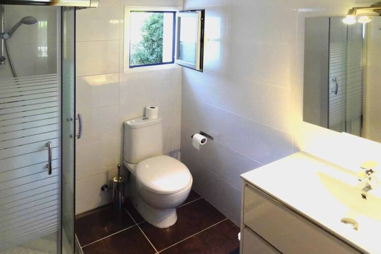 Holiday Home Casa Amazonia-Badezimmer
